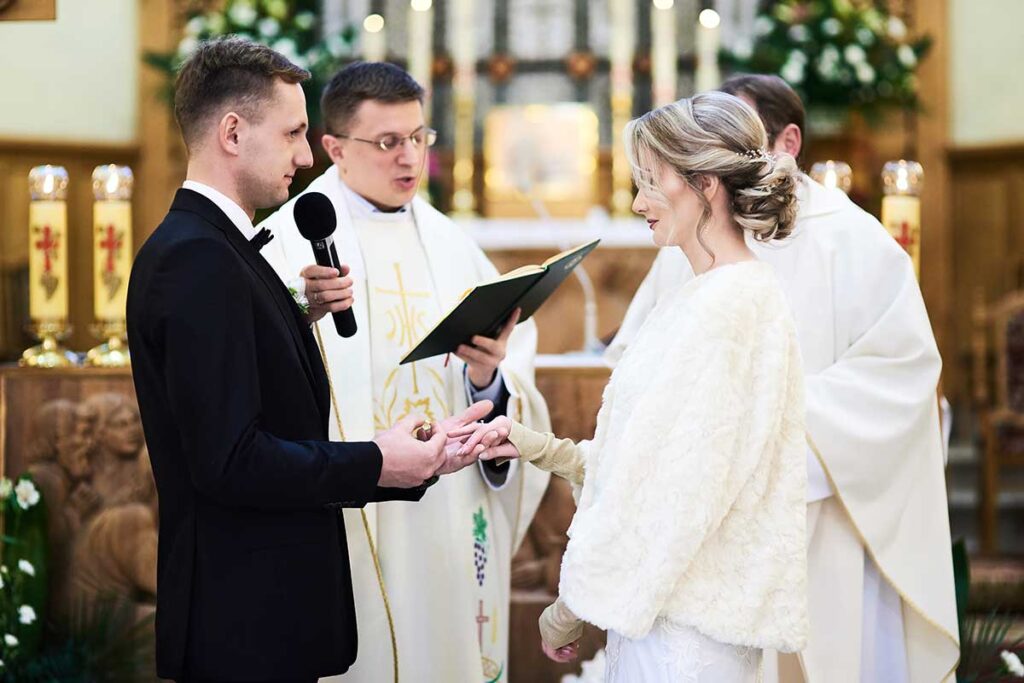 Reportaż ślubny 22 wzruszająca przysięga małżeńska