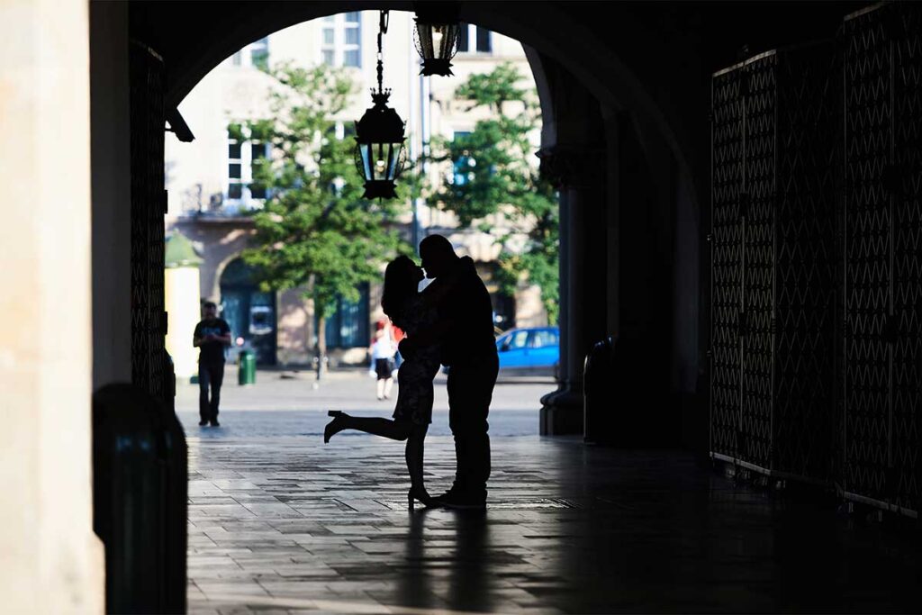 Sesja narzeczeńska 30 rynek główny sukiennice sesja narzeczeńska